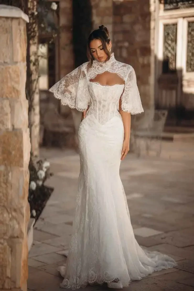How to Budget for Your Wedding Gown (Without Any Surprises Later). Mobile Image