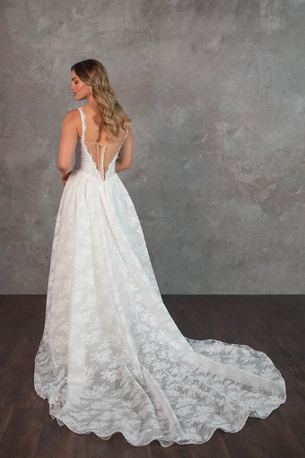 Essense of Australia Style #D4315 #1 (IV-PL) IVORY GOWN W PORCELAIN TULLE ILLUSION AND PLUNGE thumbnail