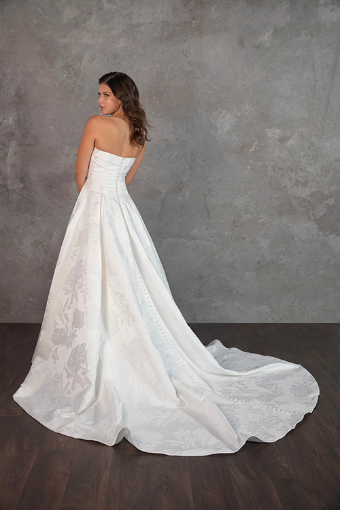 Essense of Australia Style #D4304 #1 (IVR) Ivory thumbnail