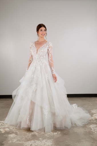 Essense of Australia Style #D3892 #2 (IVBC-PL) IVORY LACE & TULLE OVER BISCOTTI GWN W PORCELAIN TULLE PLUNGE thumbnail