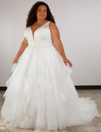 Essense of Australia Style #D3892  Short Sleeve #0 default (IVBC-PL) IVORY LACE & TULLE OVER BISCOTTI GWN W PORCELAIN TULLE PLUNGE thumbnail